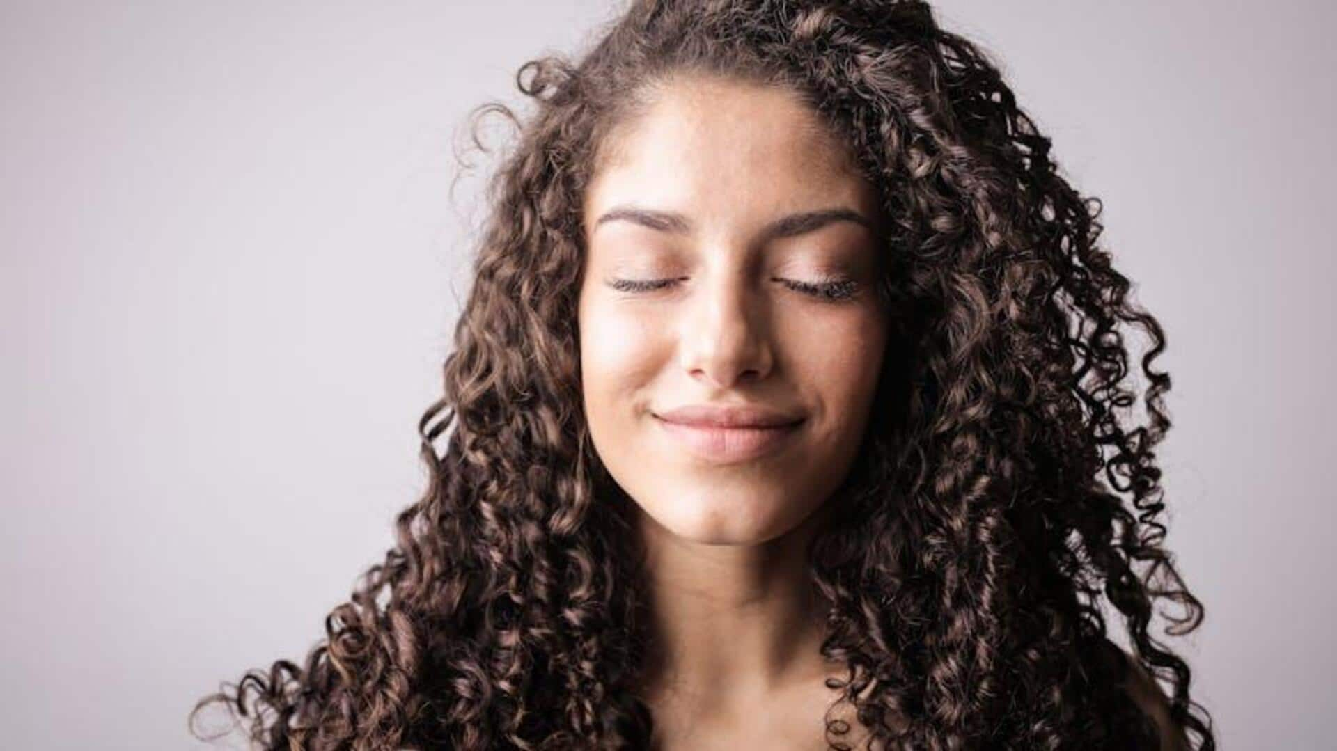 Mesmerizing infinity braids for thick wavy hair