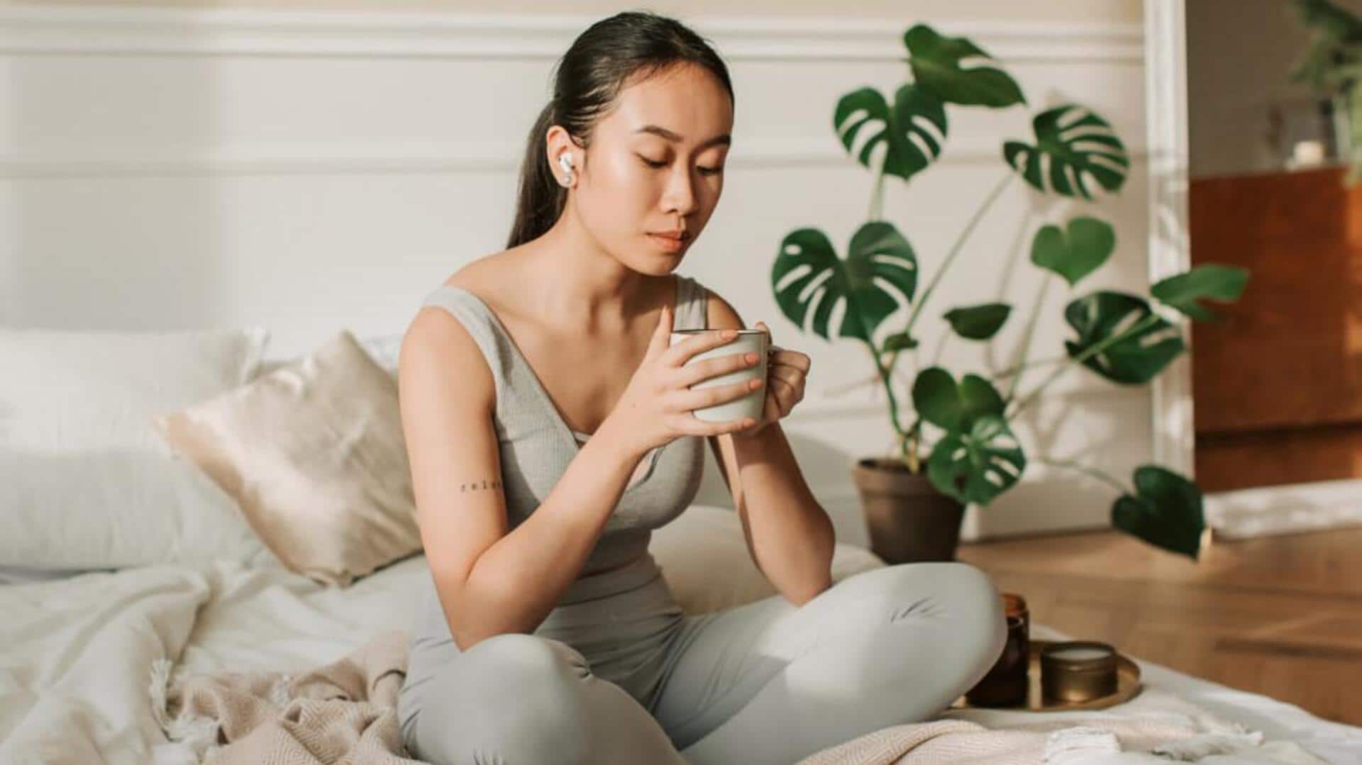 Add these herbs to your tea for a relaxing sip 