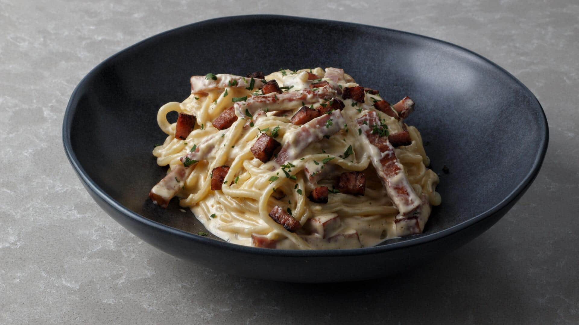 5 tasty dishes you can make with roasted garlic