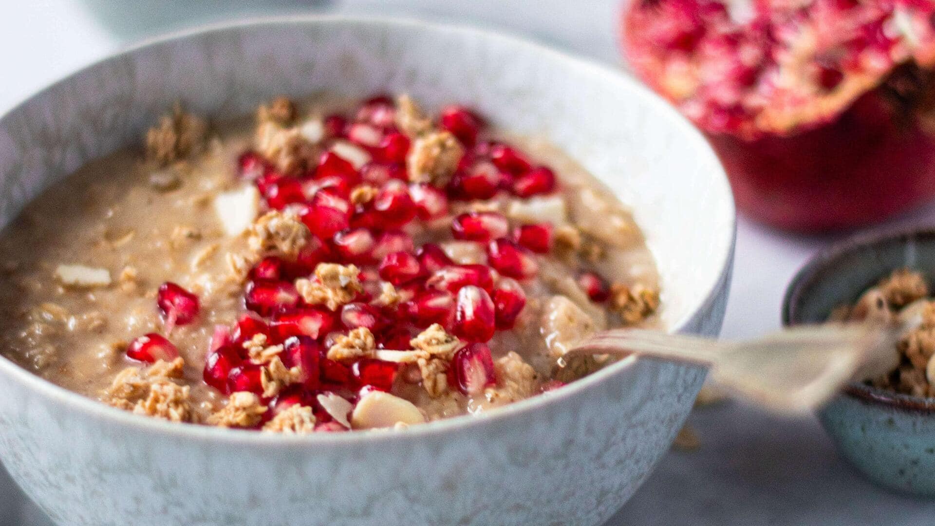 Oats + pomegranate: Why you should try this breakfast combo