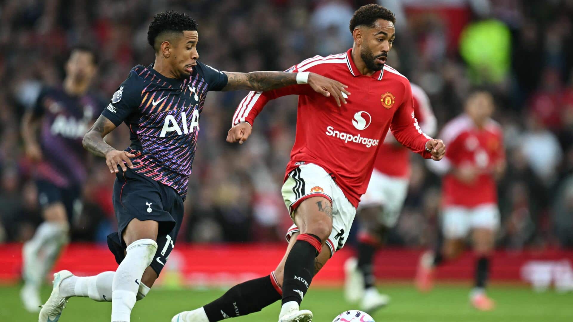 10-man Tottenham Hotspur hold Manchester United to 1-1 draw: Stats