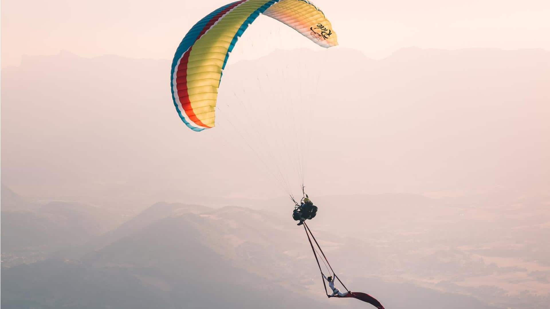 Soaring silk paragliding: Mountain tapestry flights