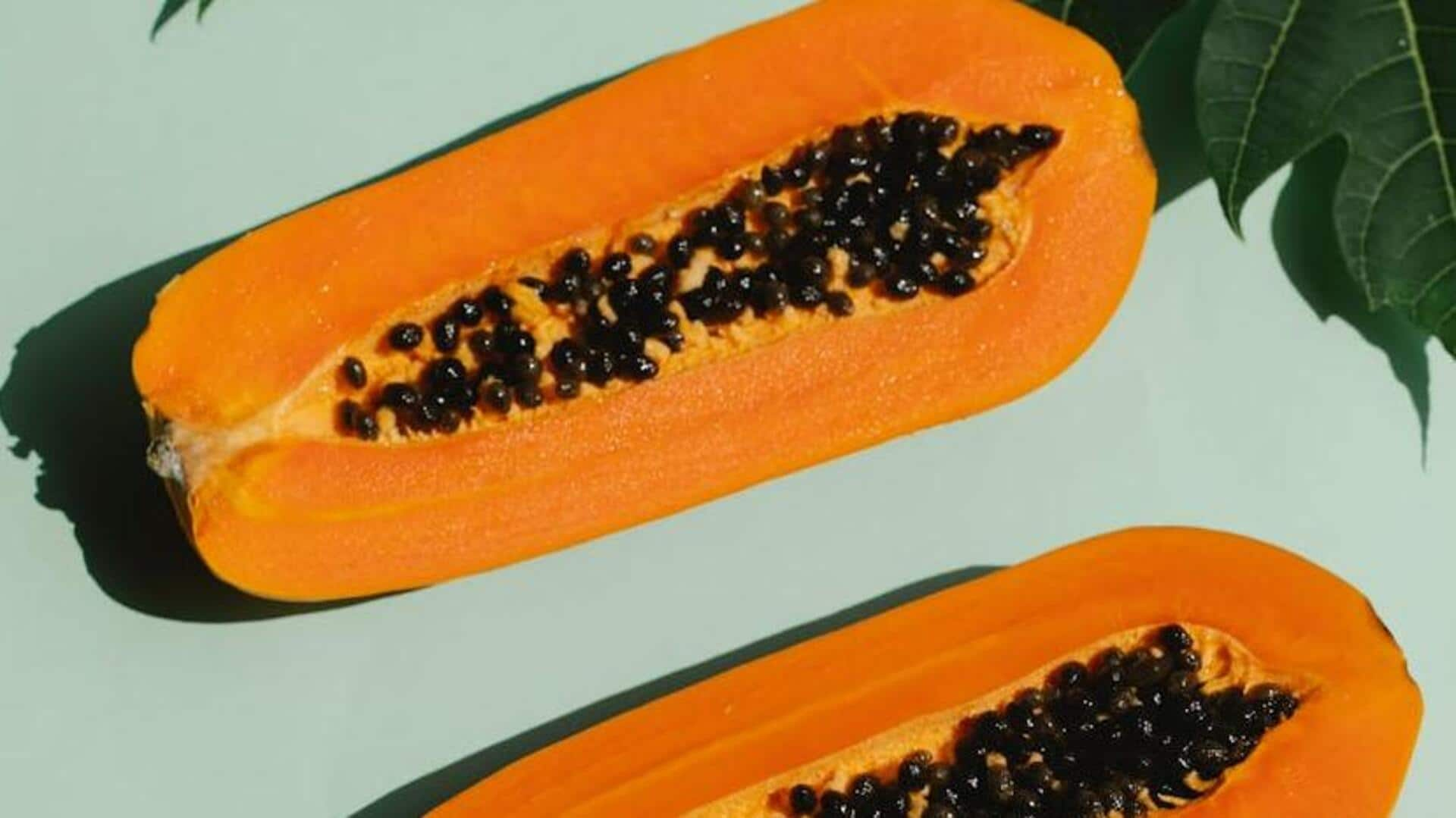 Brightening dull skin with DIY papaya masks