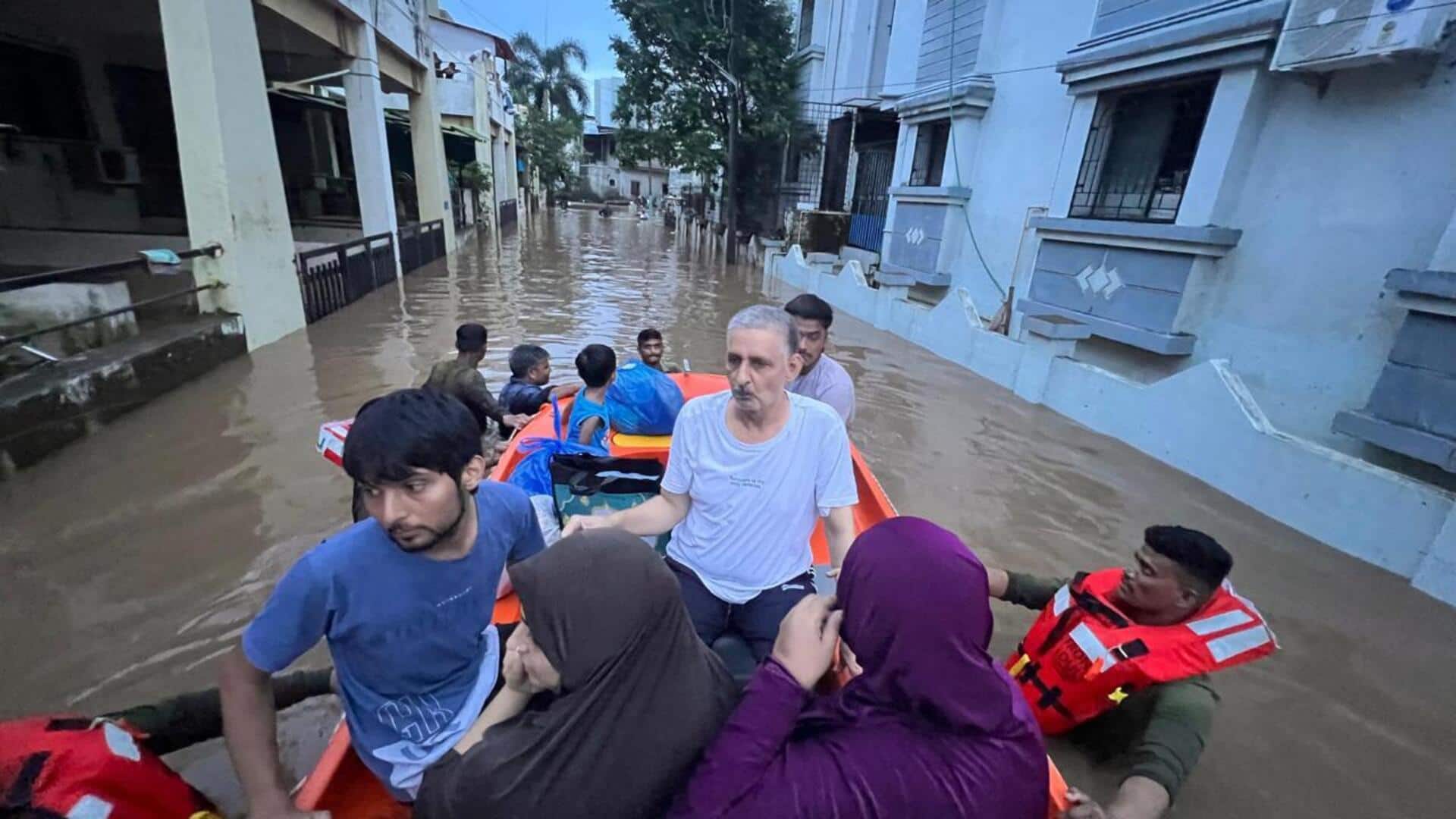 Ahmedabad police, Army rescue over 1,000 people stranded in flood