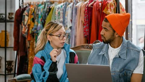 Turn old clothes into stylish outfits at home
