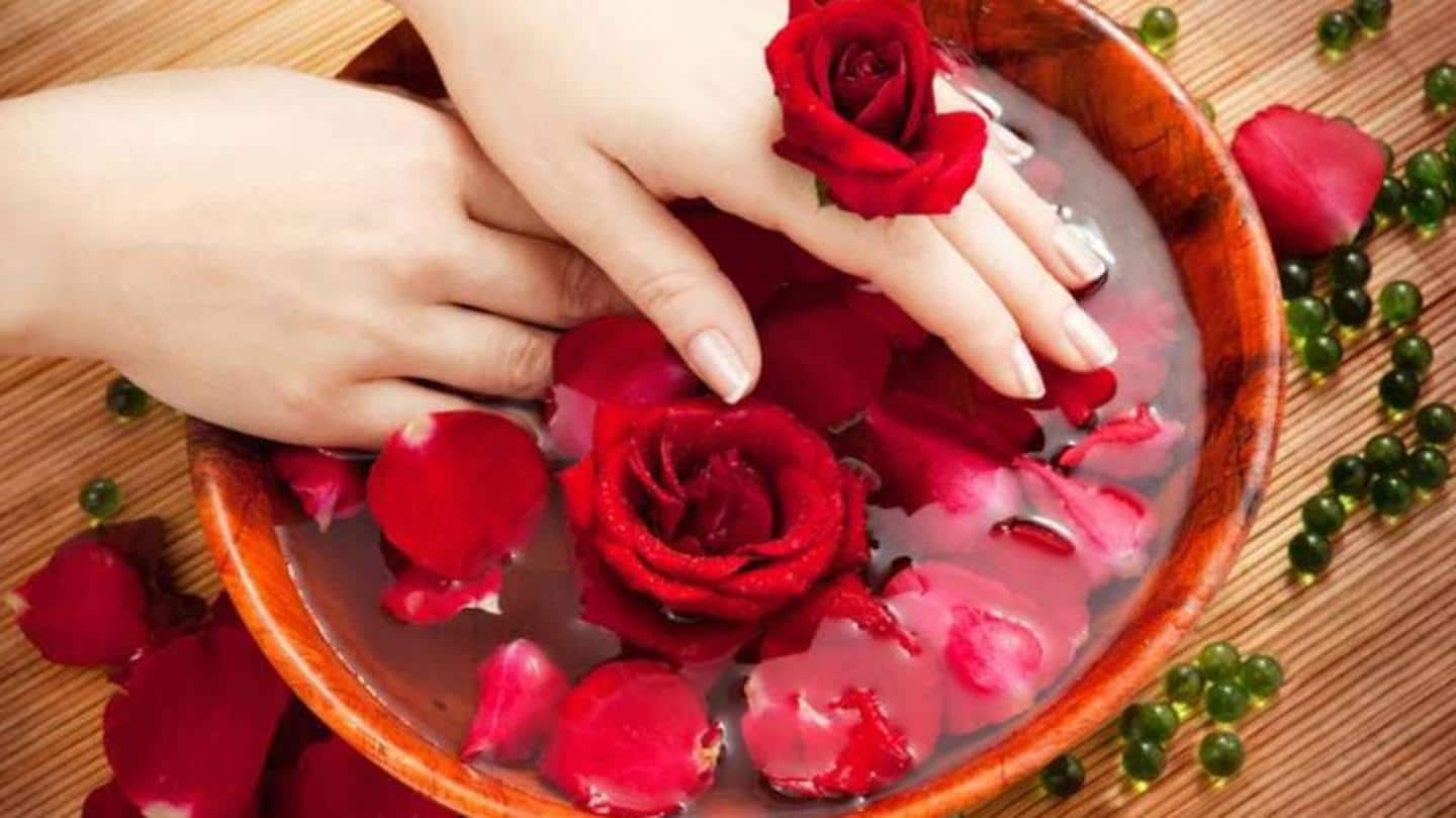 Rose: Rich in antioxidants, prevents dandruff, heals damaged hair Rose: Rich in antioxidants, prevents dandruff, heals damaged hair