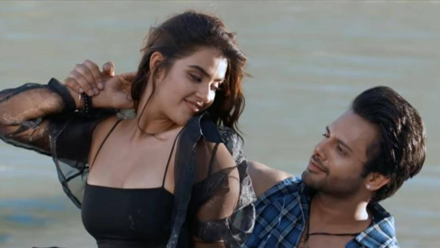 Ben and Thapar's sensuous performance will leave you stunned Ben and Thapar's sensuous performance will leave you stunned