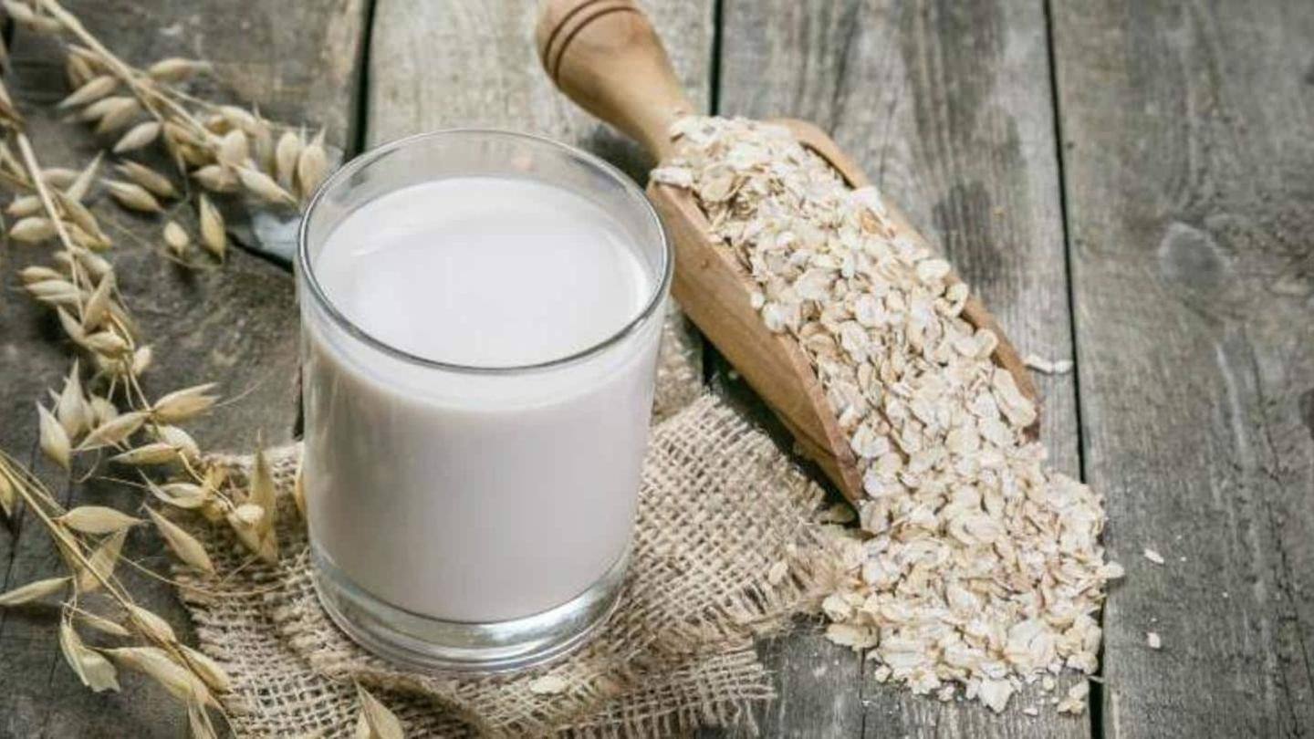 Oat milk has Vitamin D, helps reduce cholesterol Oat milk has Vitamin D, helps reduce cholesterol