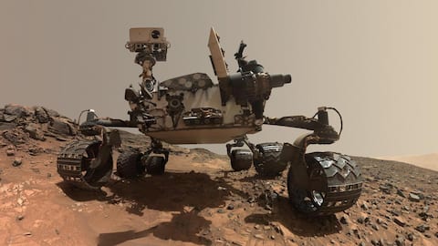 NASA's Curiosity arrives at Martian ridge formed during 'wet period'