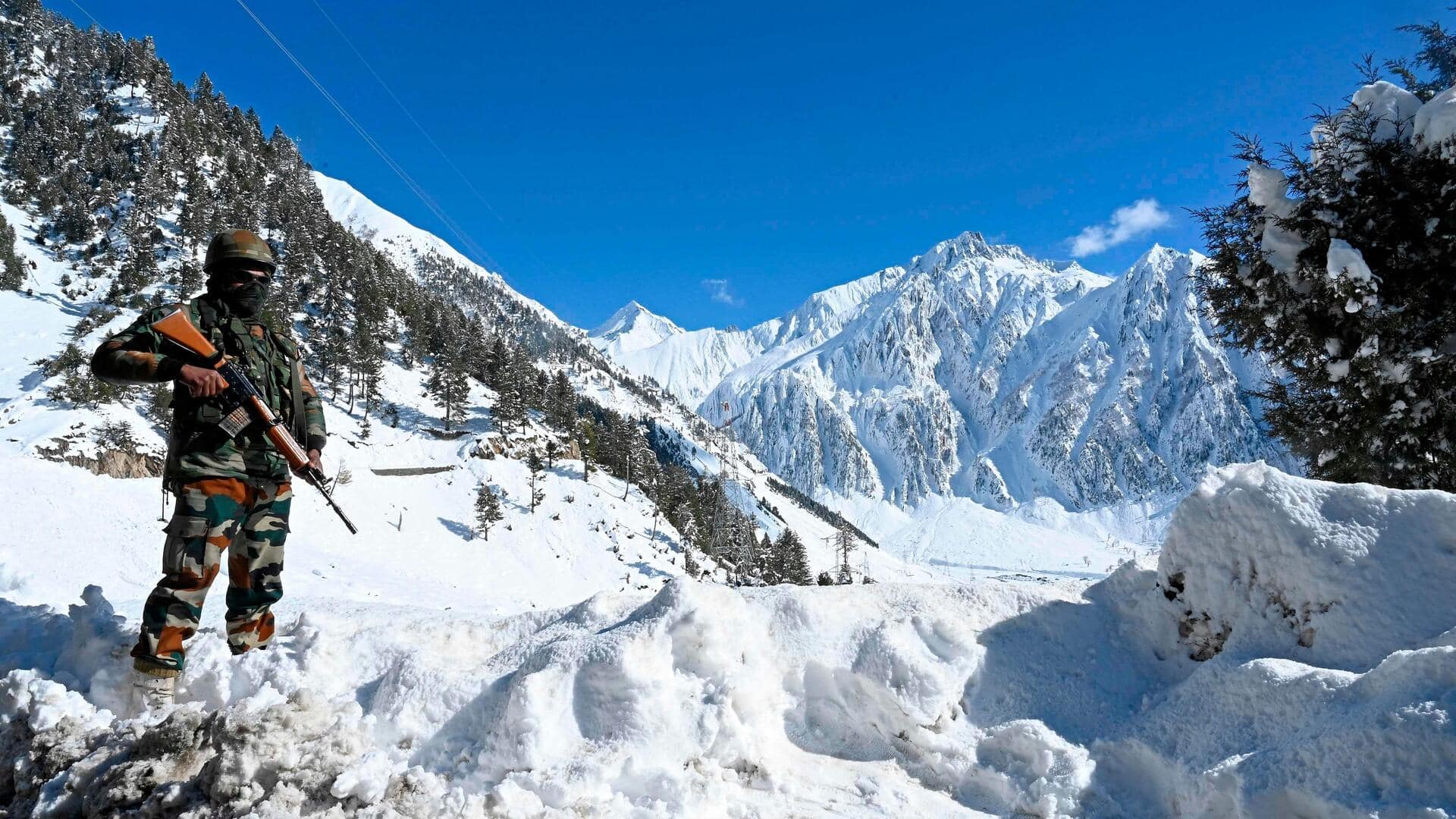 Ahead of winter, Indian Army strengthens anti-infiltration grid along LoC