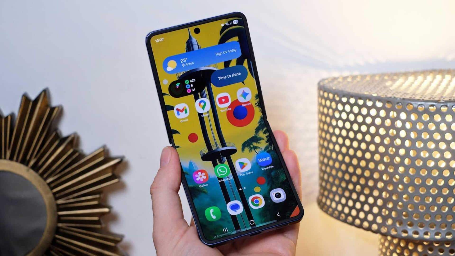 Is Apple working on Galaxy Z Flip rival?