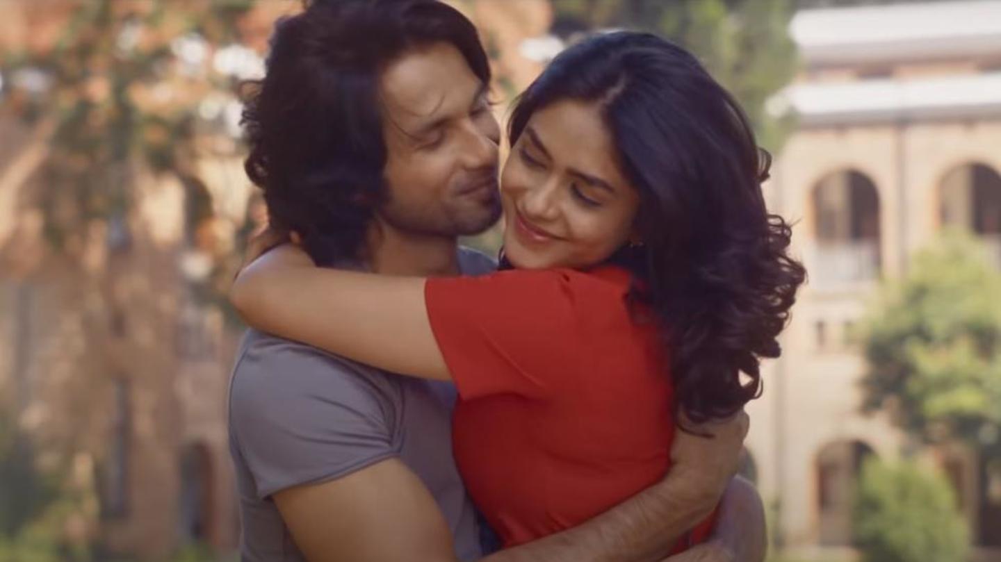 The track shows cute chemistry between Kapoor and Thakur The track shows cute chemistry between Kapoor and Thakur