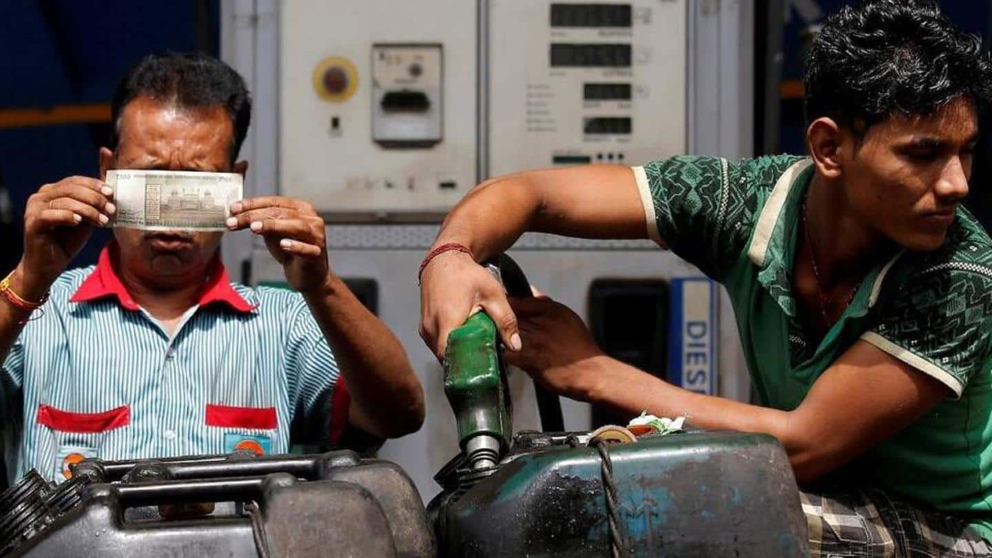 Petrol inches toward Rs. 100 per liter mark in Mumbai