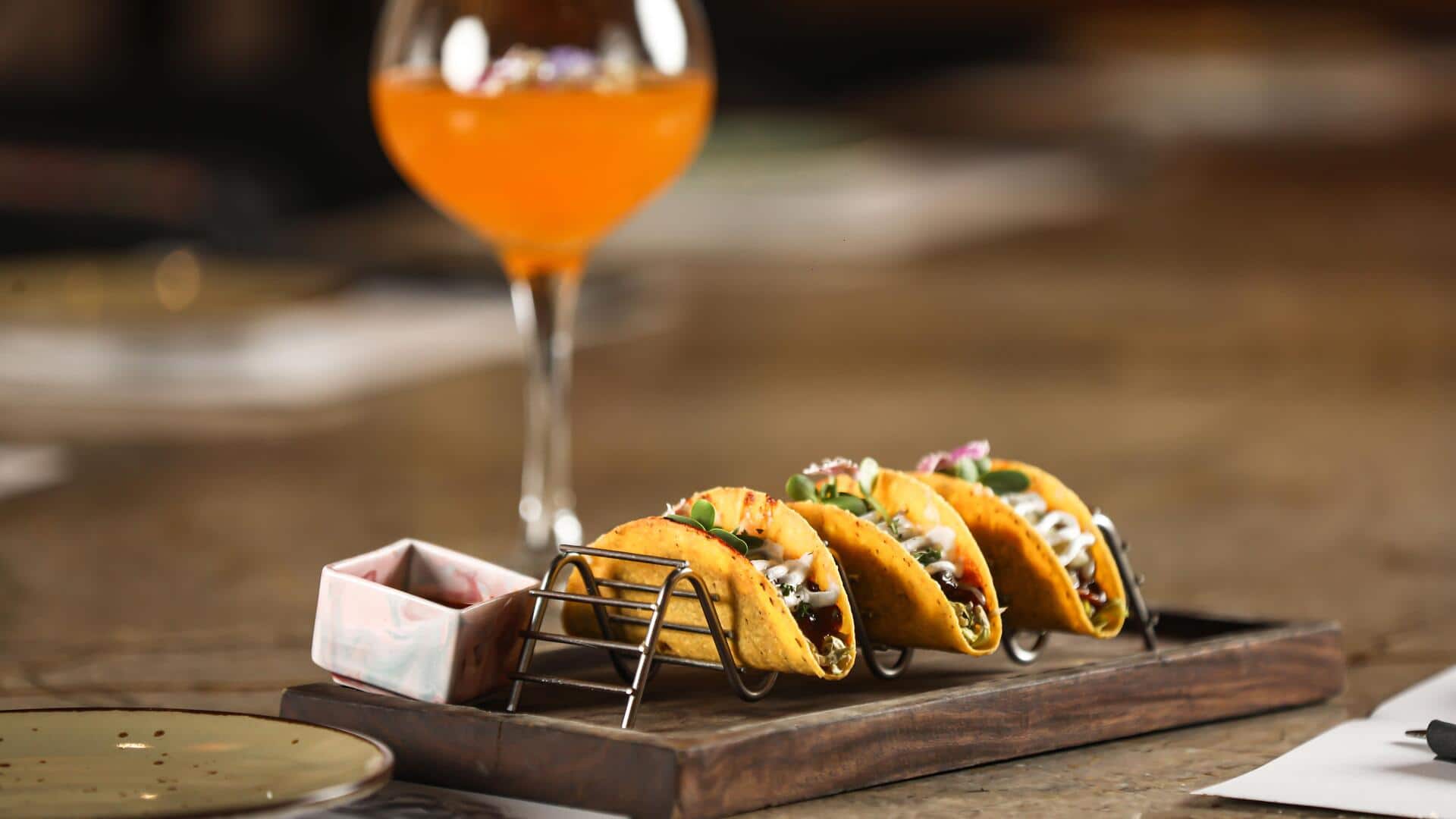 Want something different for breakfast? Try thepla tacos