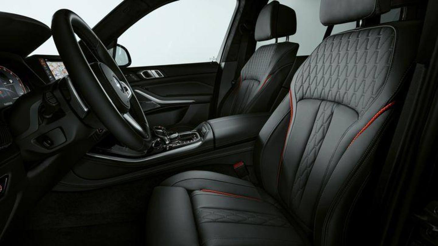 The vehicle offers Alcantara headliner and a heated steering wheel The vehicle offers Alcantara headliner and a heated steering wheel