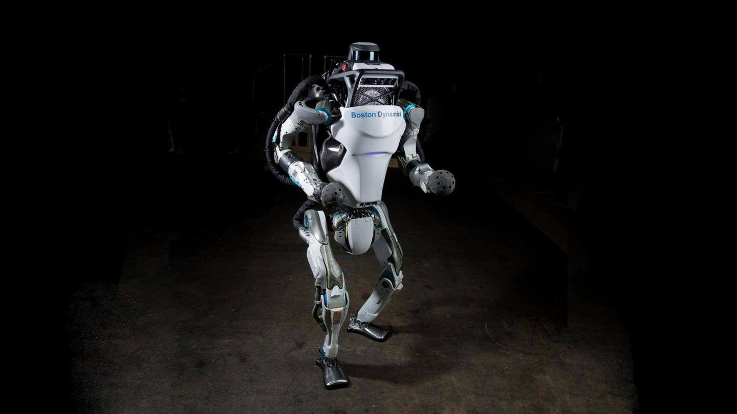 Robot was dynamically adjusting to its environment in parkour video Robot was dynamically adjusting to its environment in parkour video