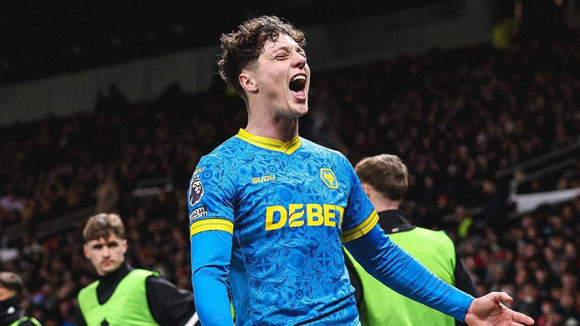 Wolves halt 12-match losing streak with draw against Manchester United