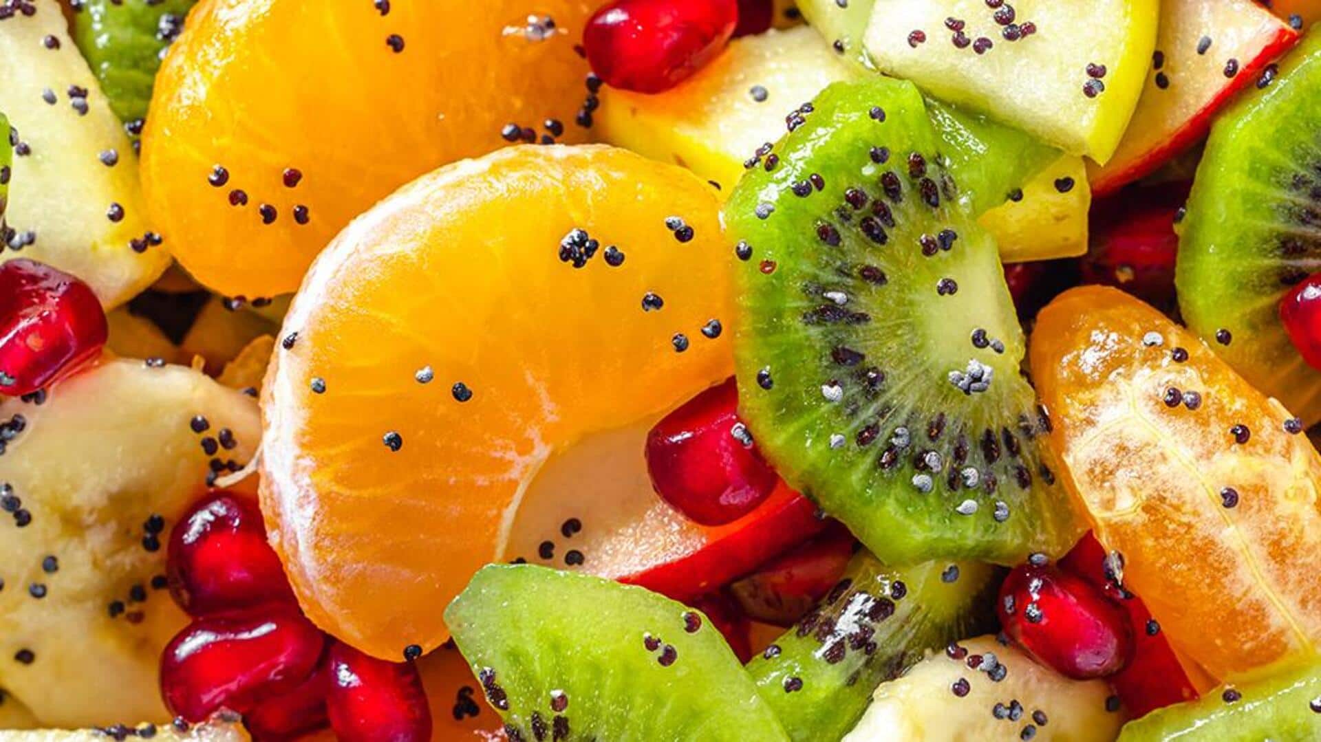 Kiwi and poppy seeds? Wow, that's an interesting combo!