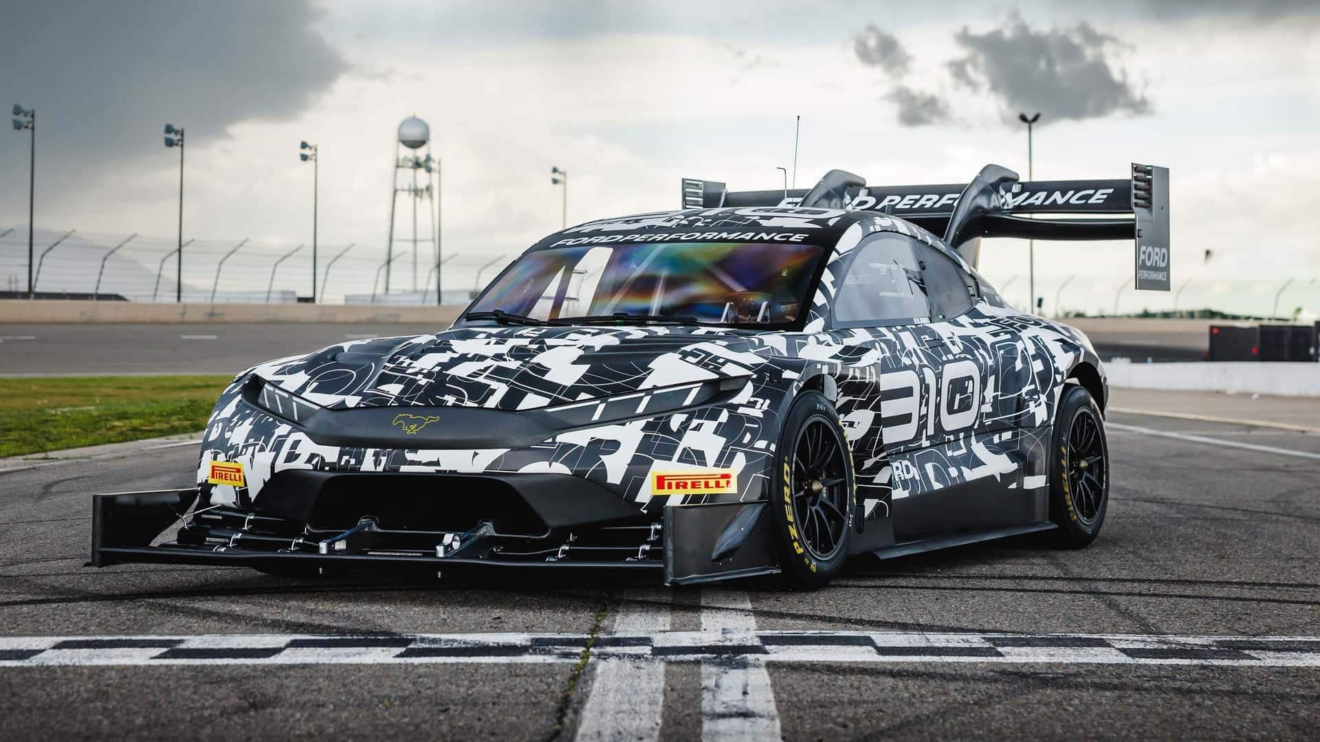 Ford unveils a wild-looking Mustang to take on Pikes Peak Ford unveils a wild-looking Mustang to take on Pikes Peak