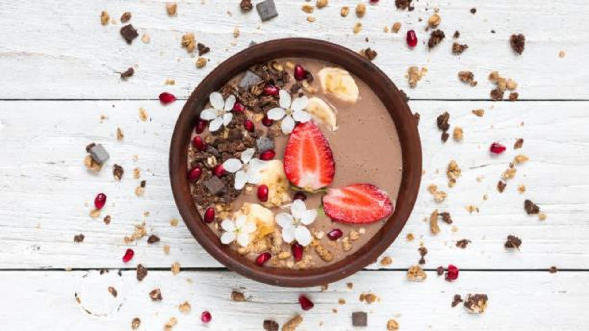 5-minute breakfasts: Cocoa-banana smoothie bowl 5-minute breakfasts: Cocoa-banana smoothie bowl