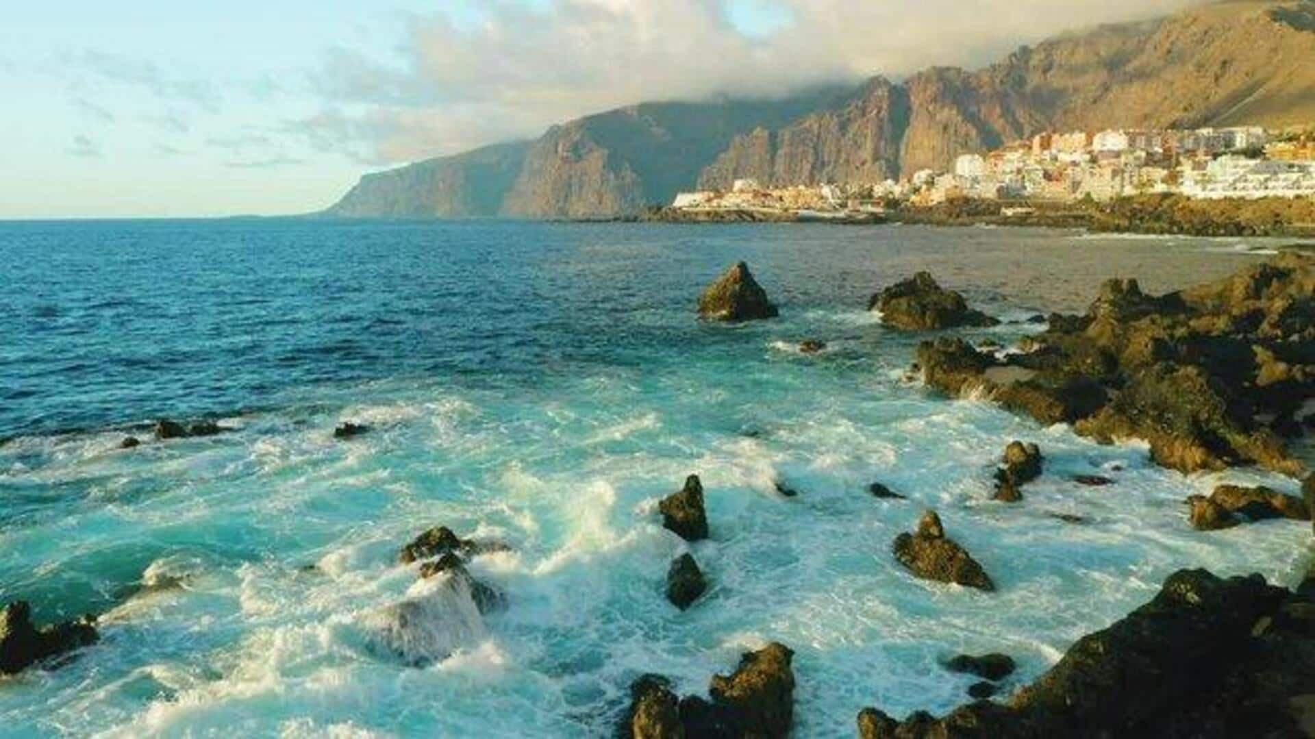 Nature masterpieces: Devil's Pool at Victoria Falls 
