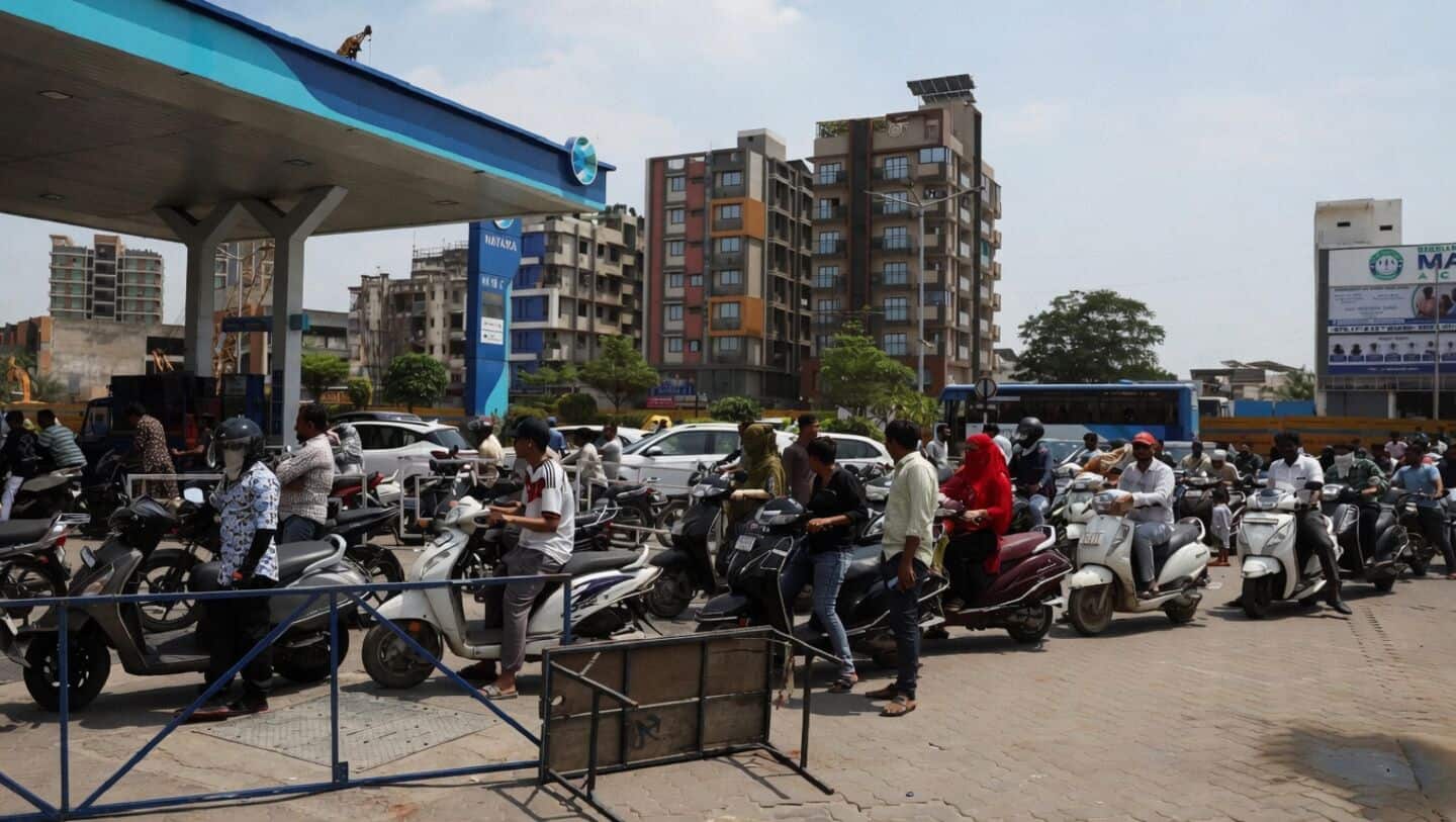 Indian Oil Corporation denies reports of fuel shortage