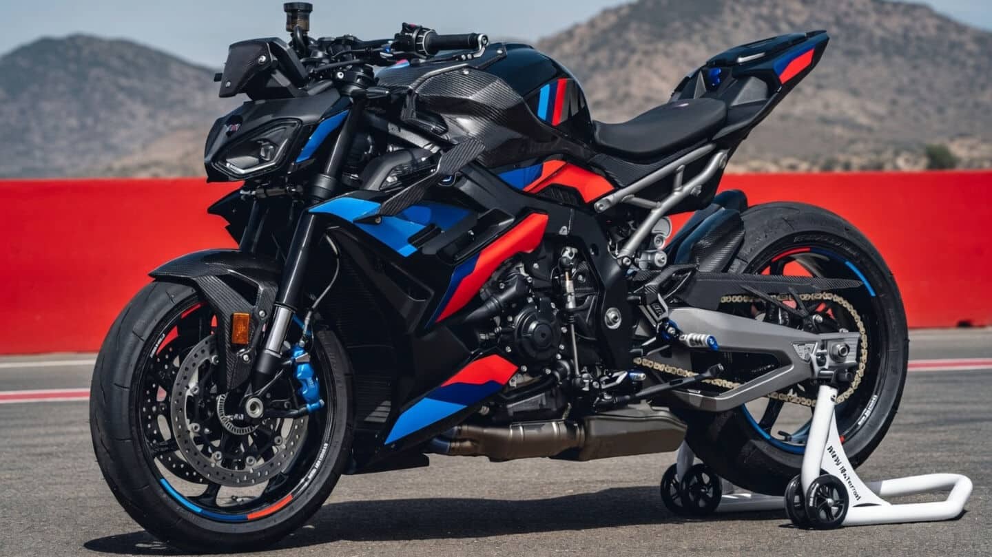 BMW unveils high-performance M 1000 R at ₹33.5L 