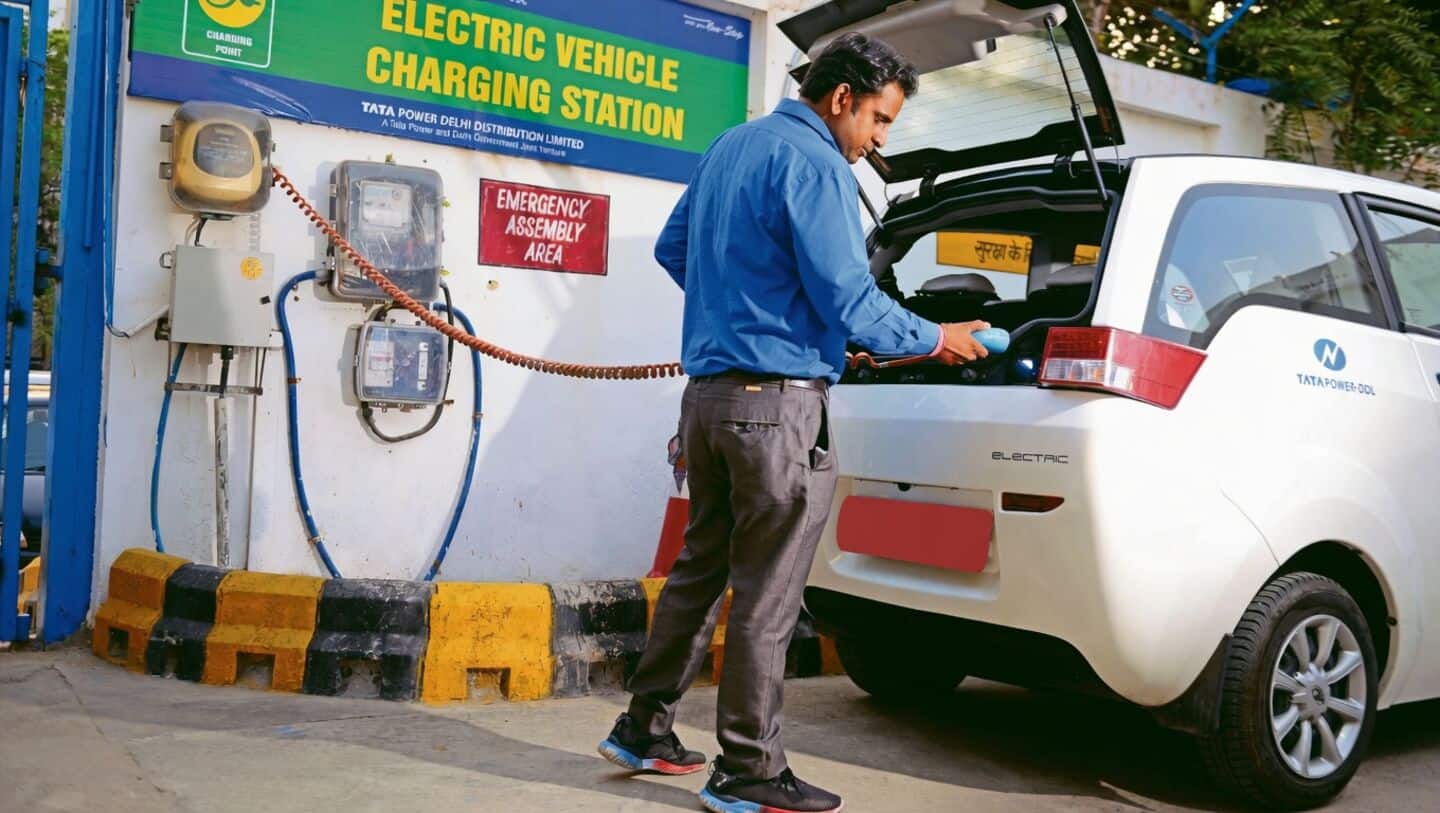 Buying EV on loan? Here's how you can save tax