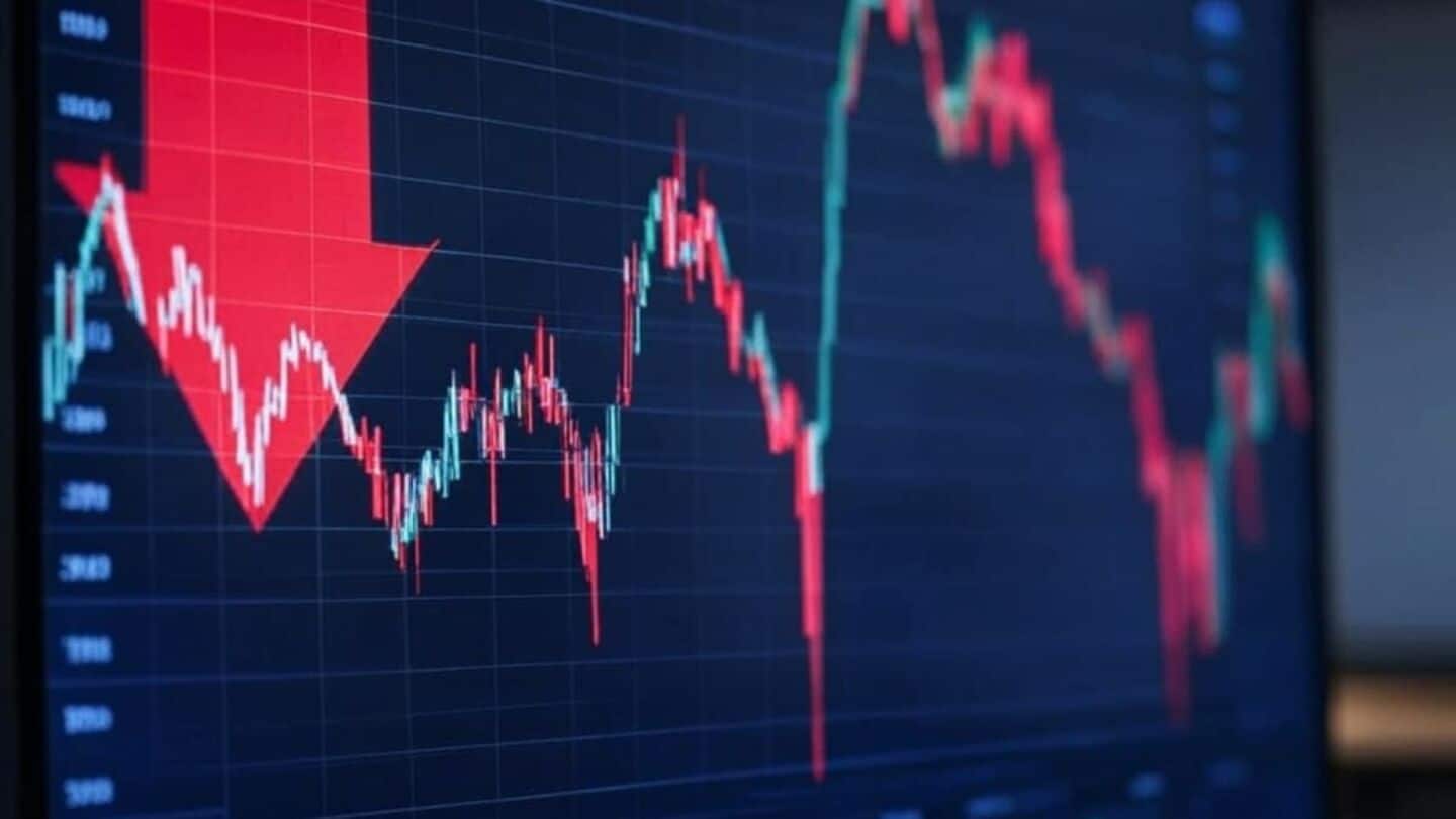 Pakistan halts stock trading as key index crashes 7,000 points Pakistan halts stock trading as key index crashes 7,000 points