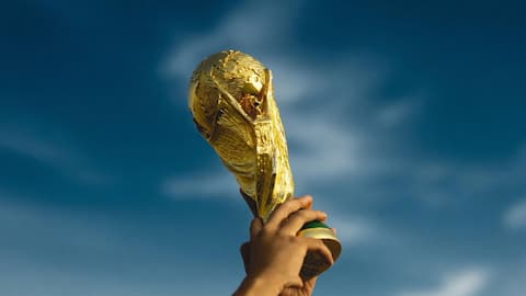 From Paul the Octopus to AI: Chatbots predicting FIFA winners