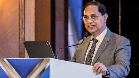 SEBI chief warns of global risks from US-Iran war 