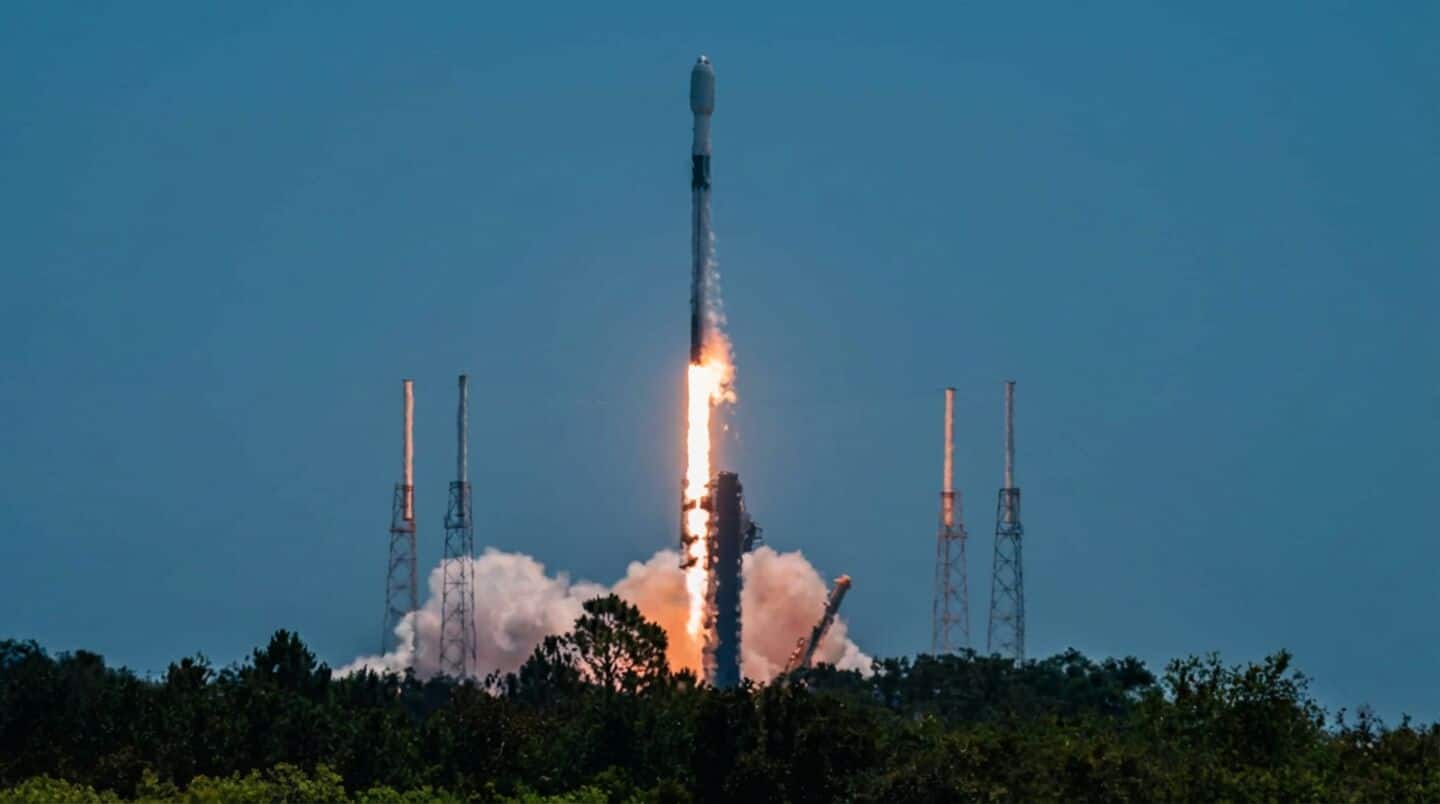 Vietnam clears SpaceX to launch satellite internet service