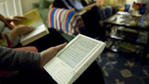Users jailbreak older Kindle devices as Amazon ends software support