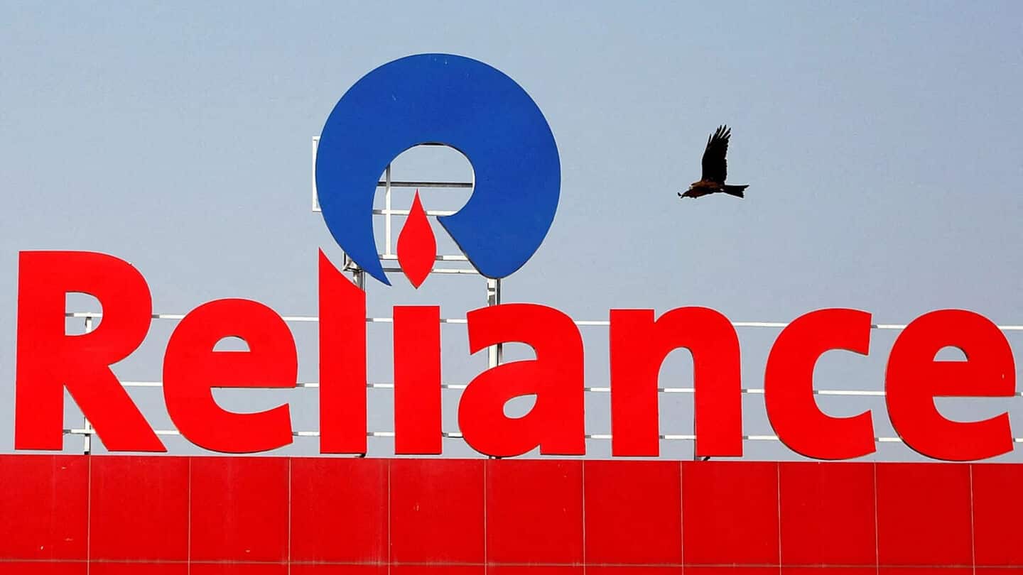 Reliance Retail moves to spin-off FMCG arm into new subsidiary Reliance Retail moves to spin-off FMCG arm into new subsidiary