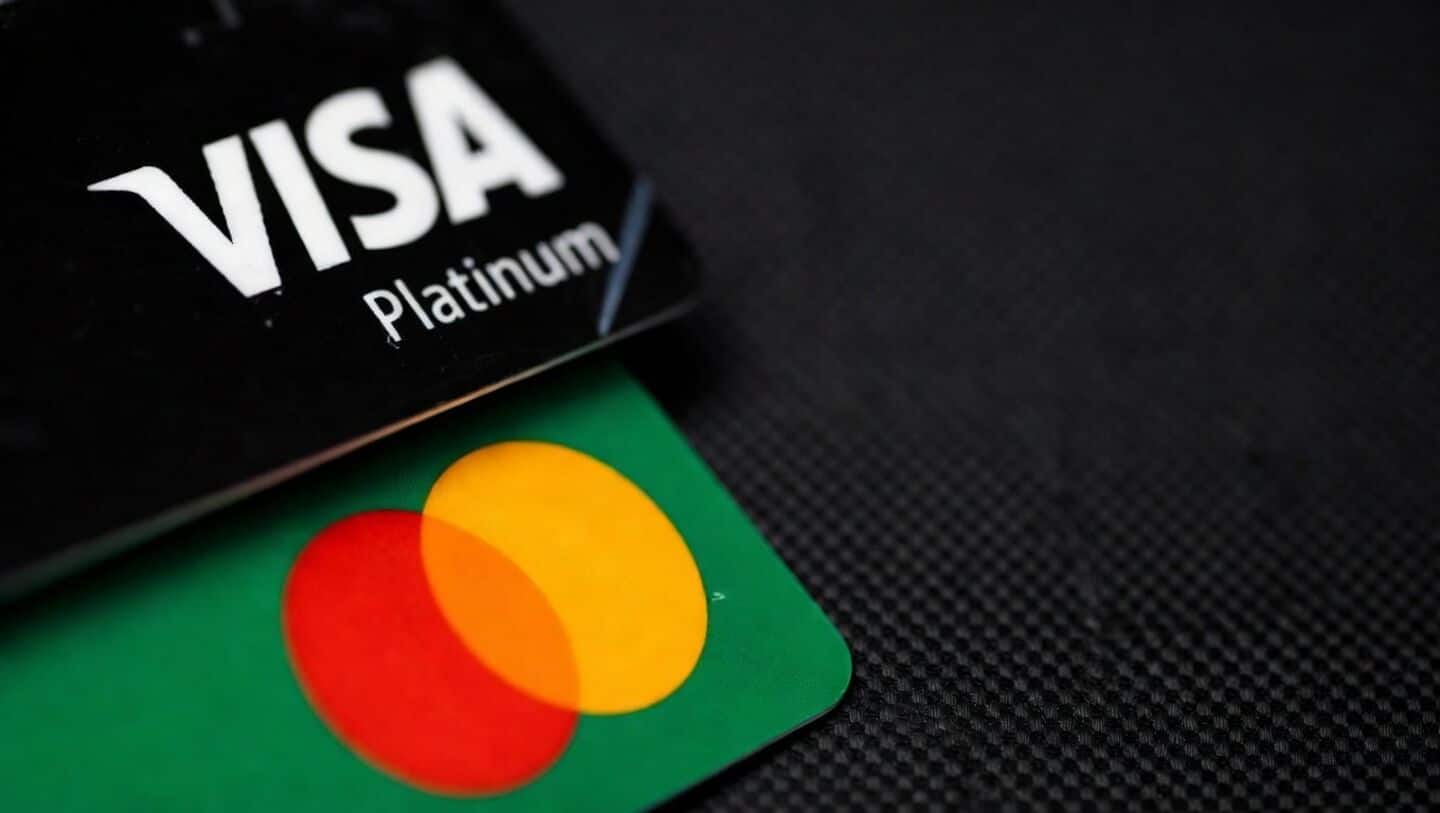 Dark web marketplace leaks 345,000 credit card records using AI