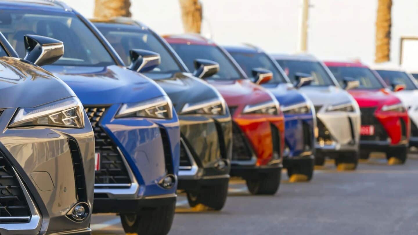 Passenger vehicle sales in India grow by 28.6% YoY
