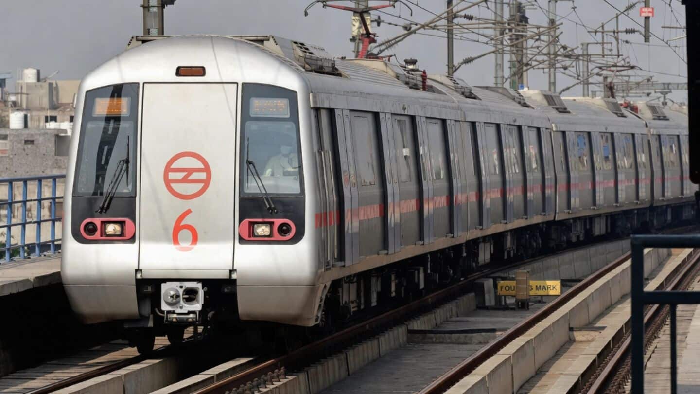 Delhi Metro to introduce in-train audio ads 