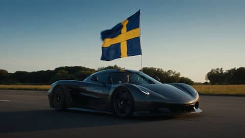 Koenigsegg Jesko Absolut becomes fastest production car in quarter-mile run