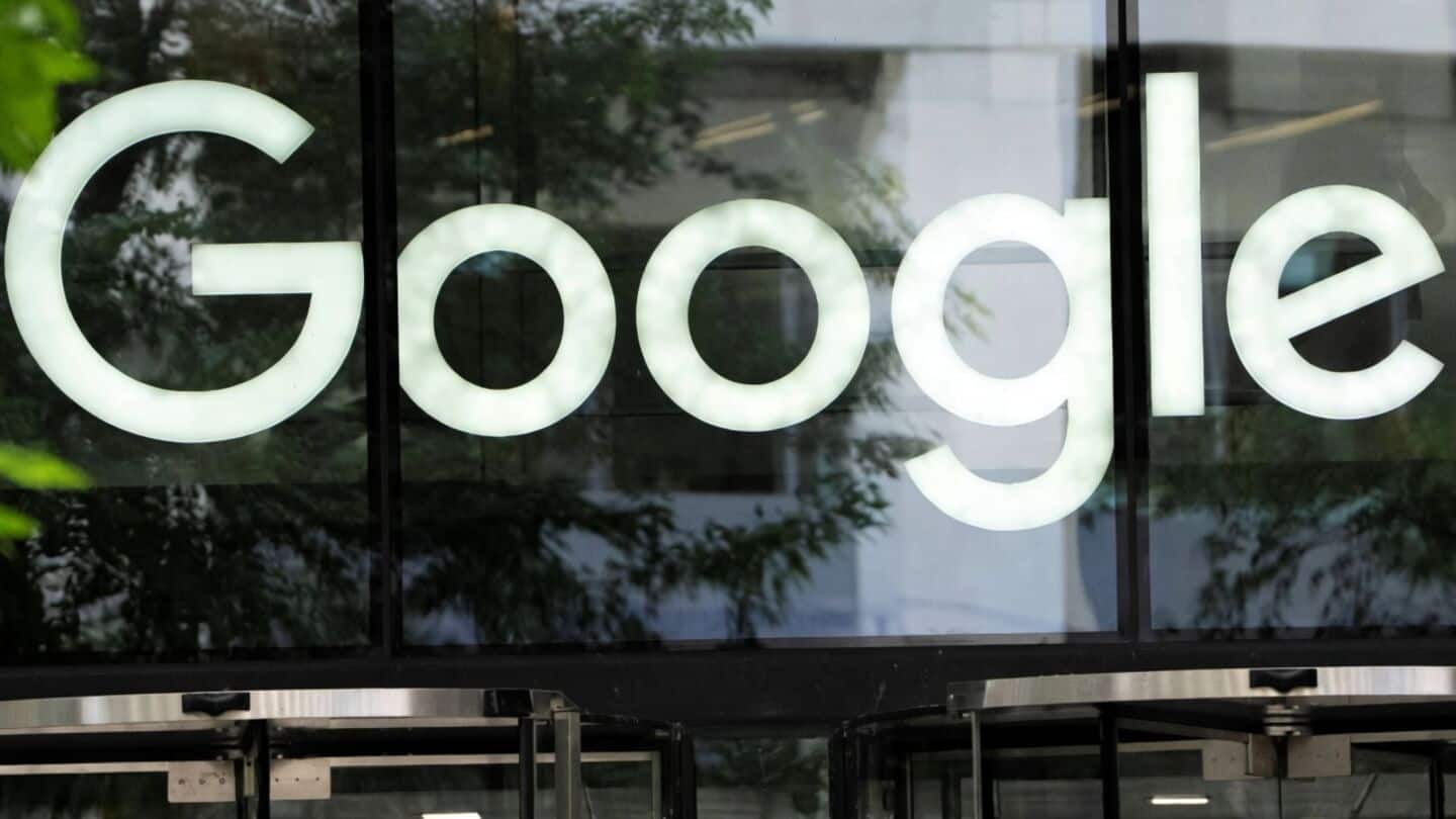 US lawmakers question Google's plan to use Spirit Airlines data