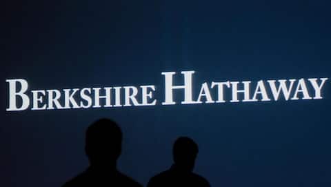 Berkshire Hathaway buys back $4.5B in shares, biggest since 2021