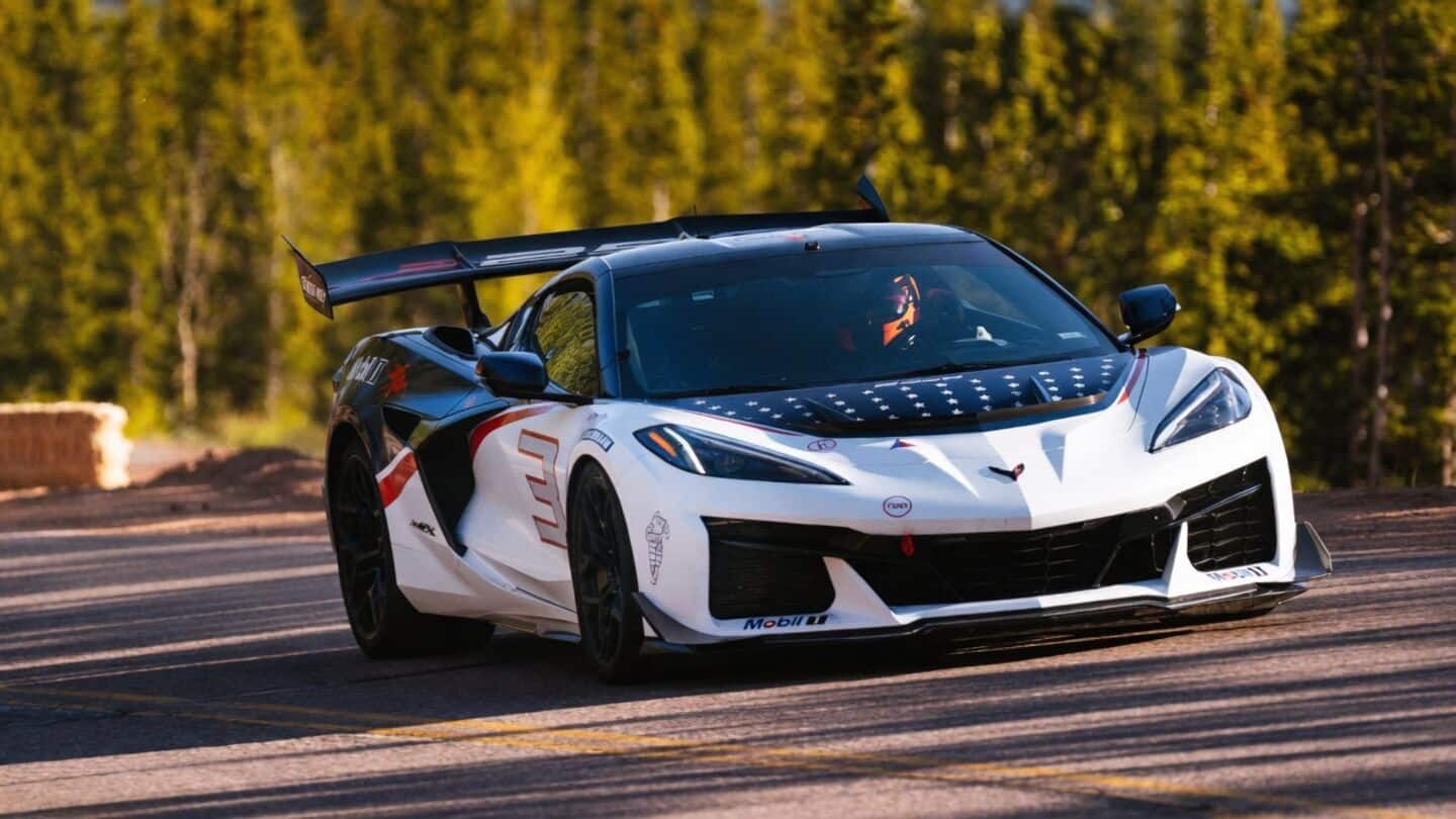 Corvette ZR1X sets new production car record at Pikes Peak
