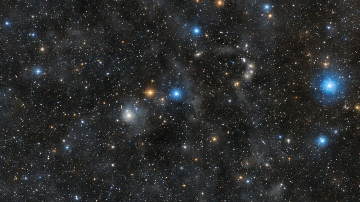 World's largest camera captures 500,000 galaxies in stunning cosmic image 