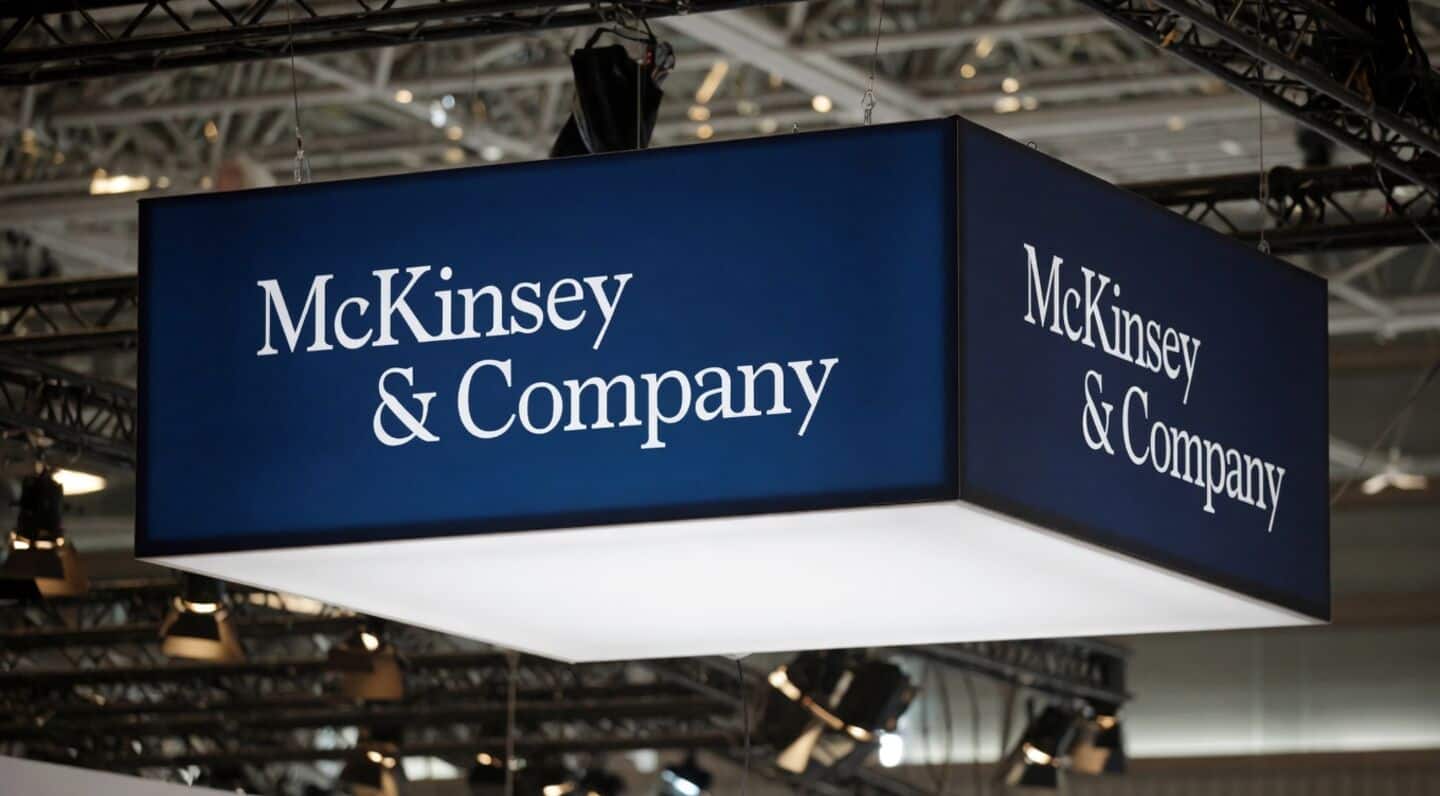 McKinsey wants freshers to convince AI clients to land jobs 