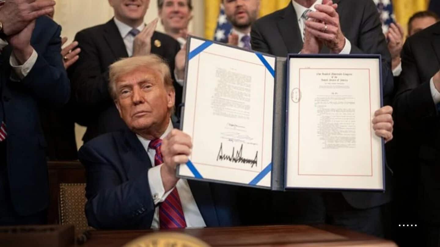 Trump signs 'GENIUS Act': How it will reshape digital wallets Trump signs 'GENIUS Act': How it will reshape digital wallets
