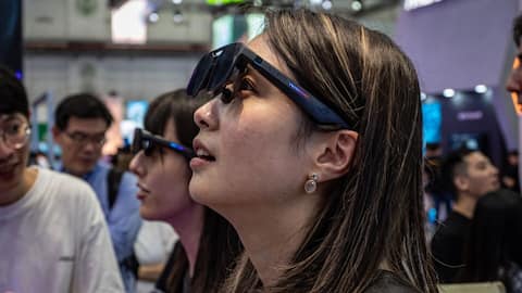 AI smart glasses are helping students cheat on exams