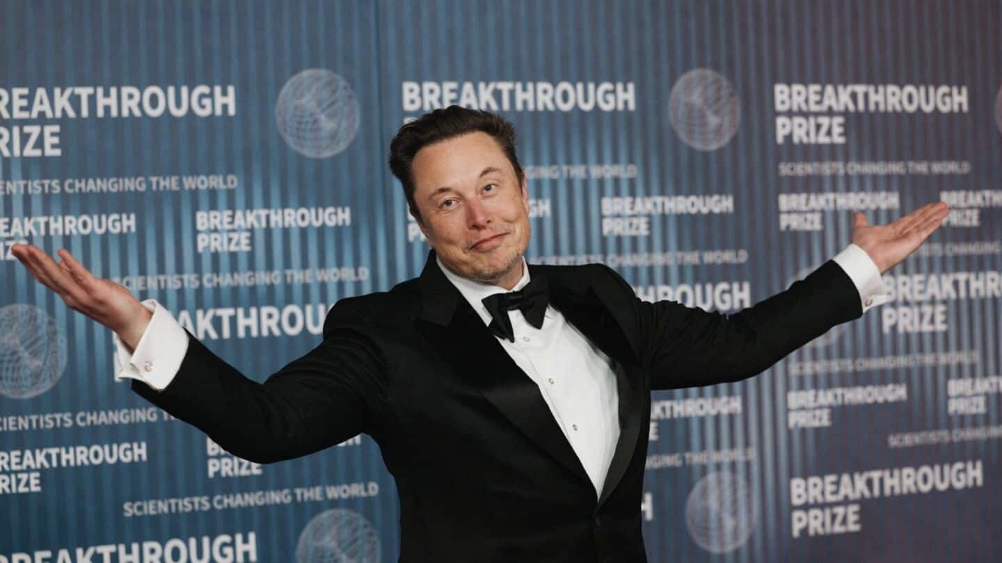 Musk set to become world's 1st trillionaire after SpaceX IPO