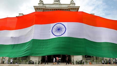 Republic Day 2026: Anand Mahindra and Bill Gates extend wishes