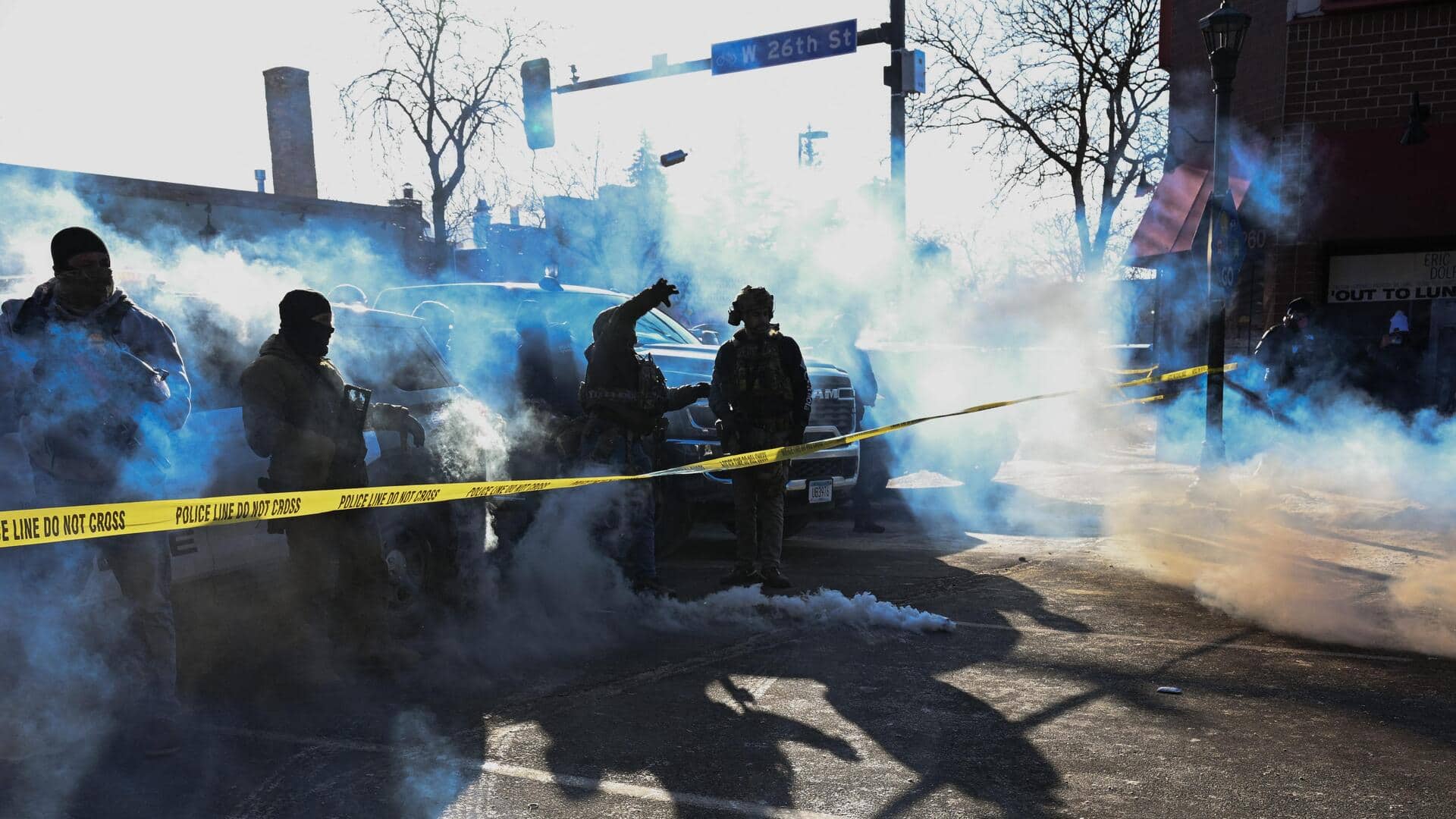 Videos emerge of US Federal agents shooting Minneapolis man