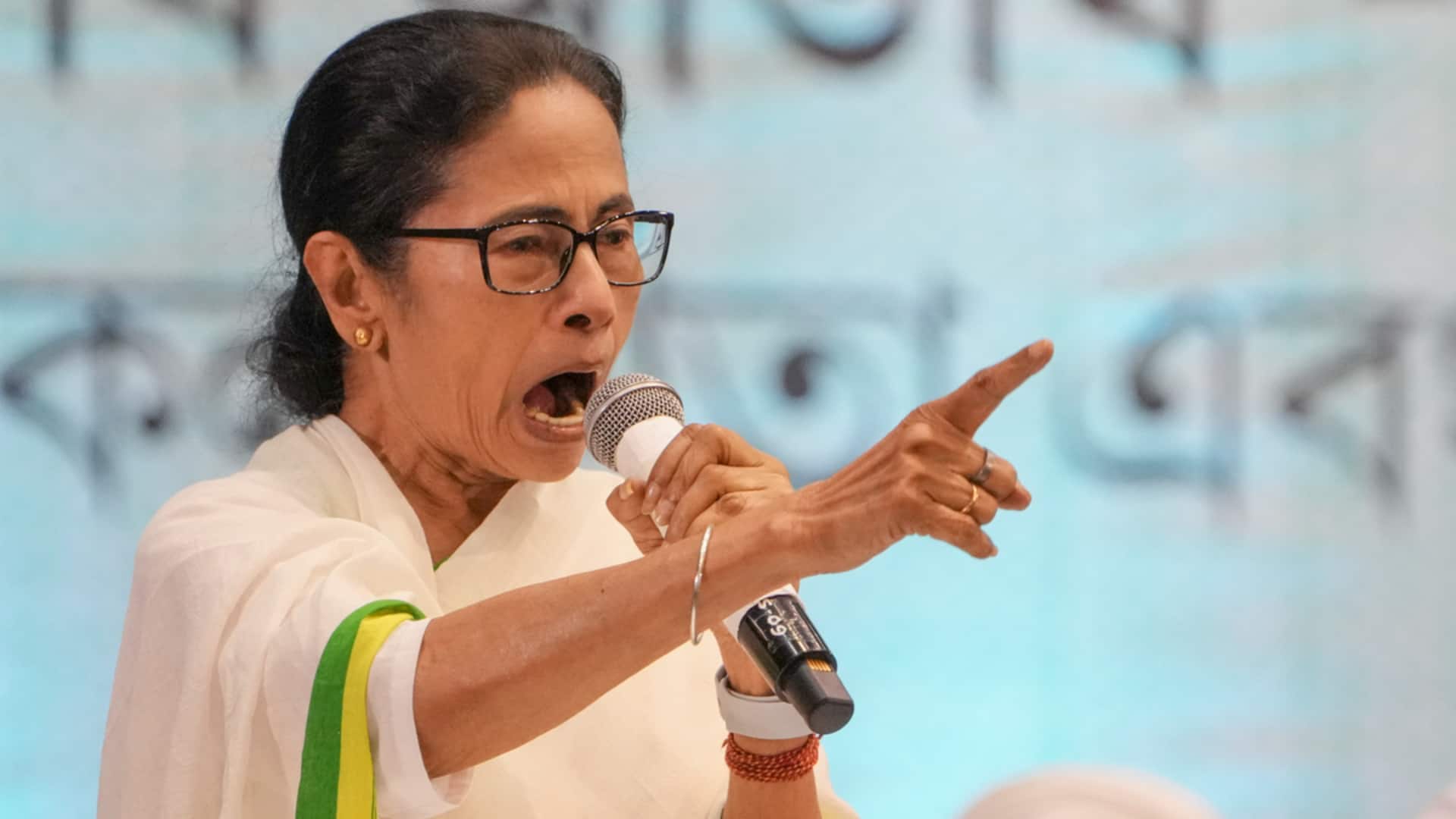 Mamata writes to CEC Gyanesh Kumar over SIR in Bengal