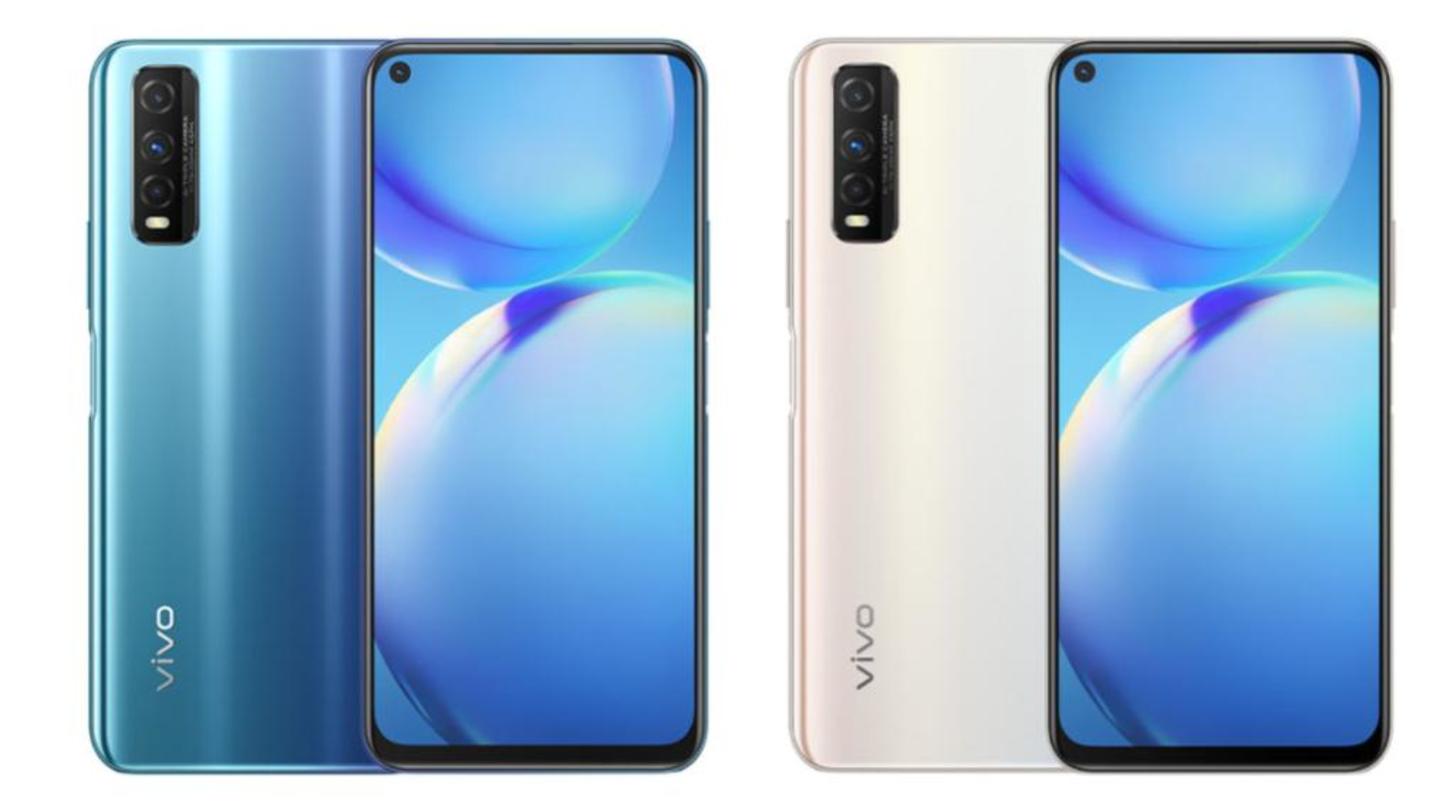 The phone comes in three color options The phone comes in three color options
